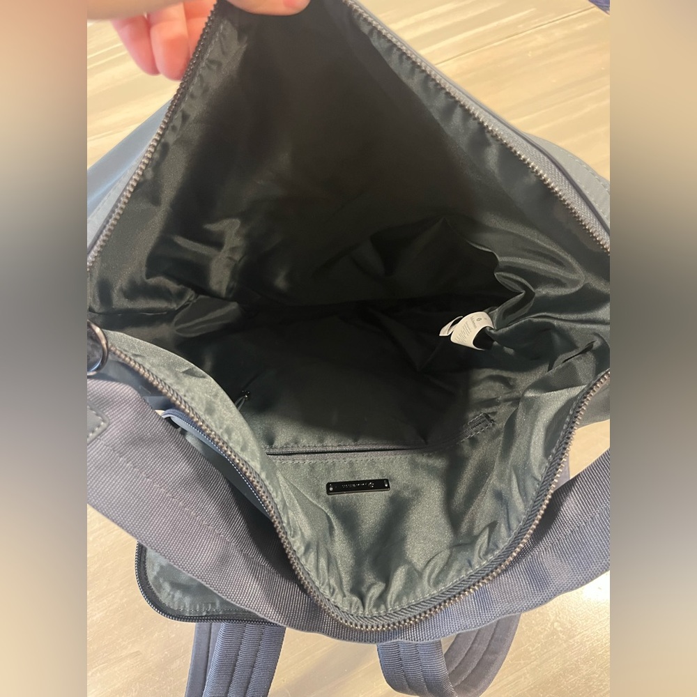 Lululemon Convertible Backpack - Picture 4 of 7